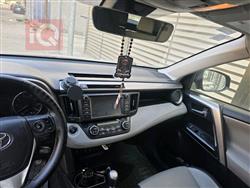 تۆیۆتا ڕاڤ 4